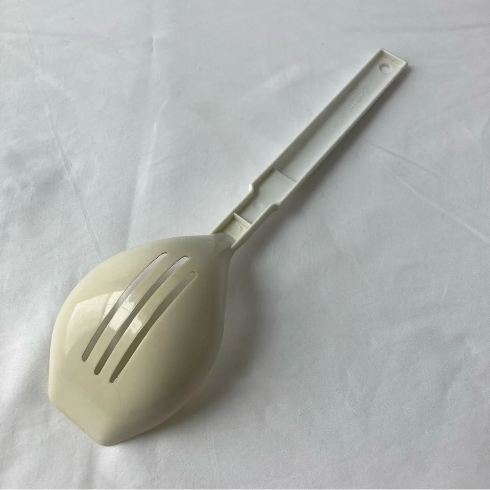 Vintage 90s Pillsbury Doughboy White Plastic Serving Utensil Slotted Spoon 11”